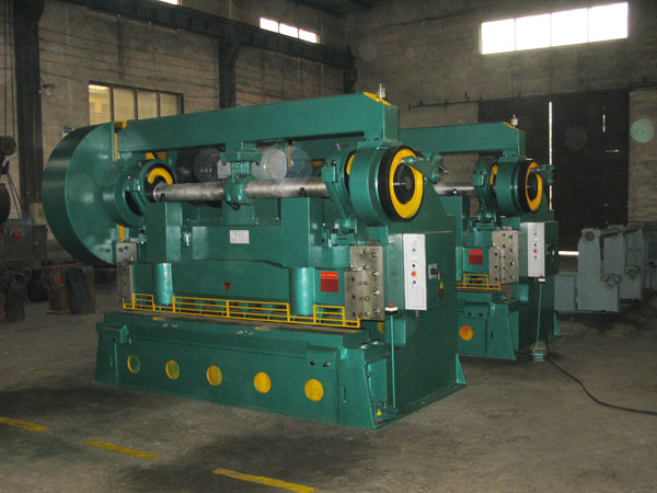 恒升剪板机成品