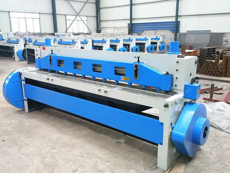 QB11-6-2000/6-2500机械剪板机